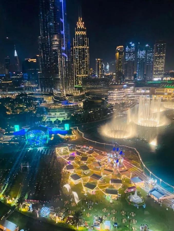 شقق البحار داون تاون دبي الإمارات العربية المتحدة