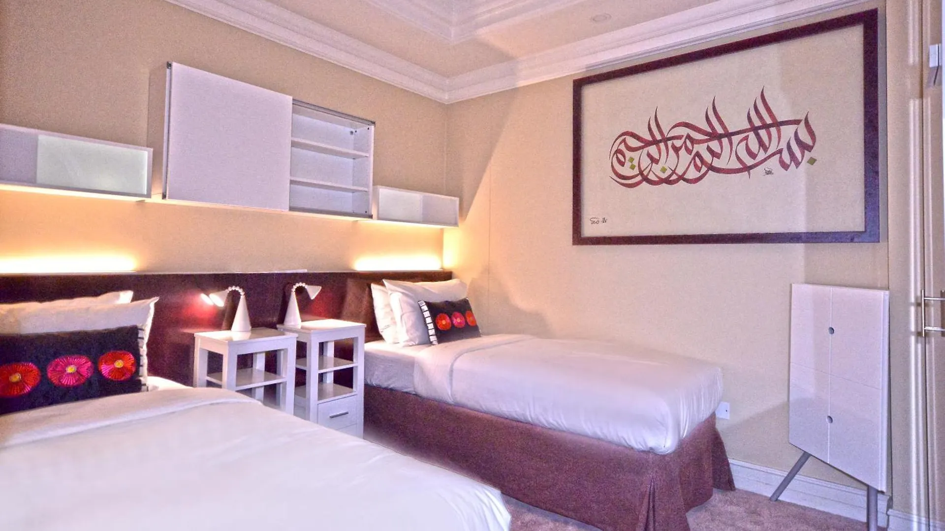 Downtown Al Bahar Apartments Dubai